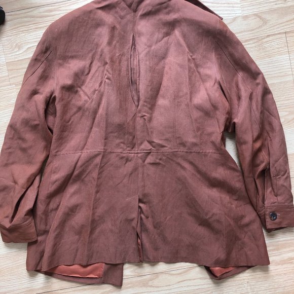 Oversized Linen and Silk Light-Weight Jacket - Picture 3 of 4